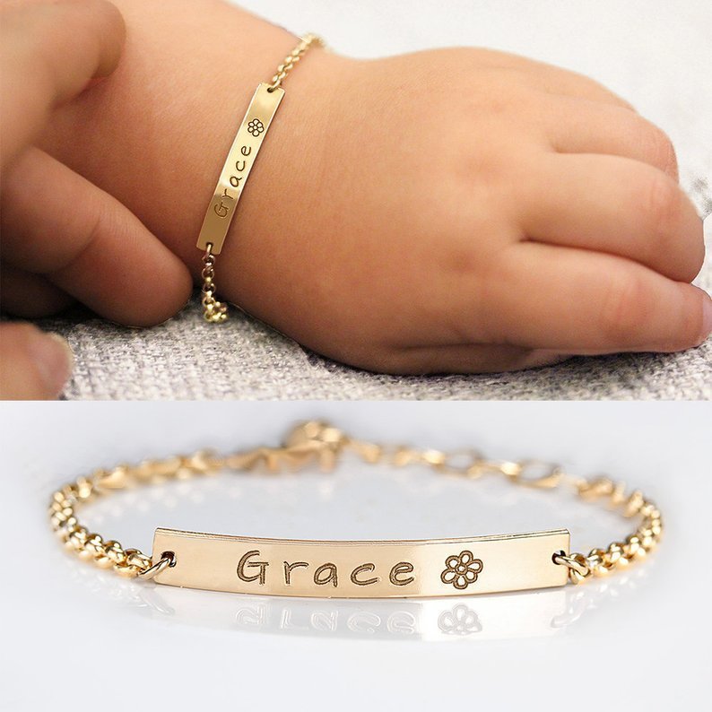 Customize your name bracelet with the metal of your choice—gold filled, sterling silver, or rose gold. Simply enter the desired name in the text box above, and we'll create a personalized bracelet just for you.  This is a perfect gift to give to your loved ones .